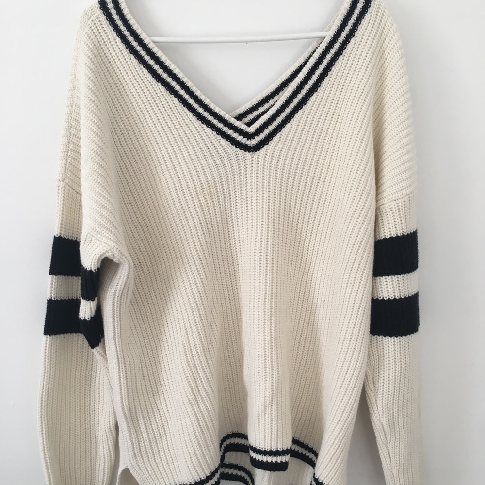 Kendall and Kylie oversized sweater
